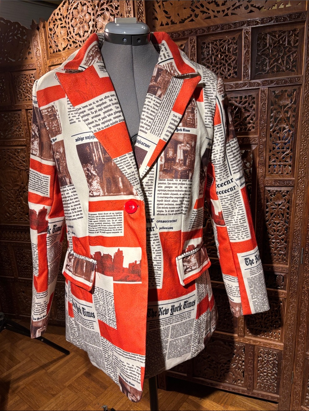 NWT Newspaper Print Orange and Cream Women's Blazer